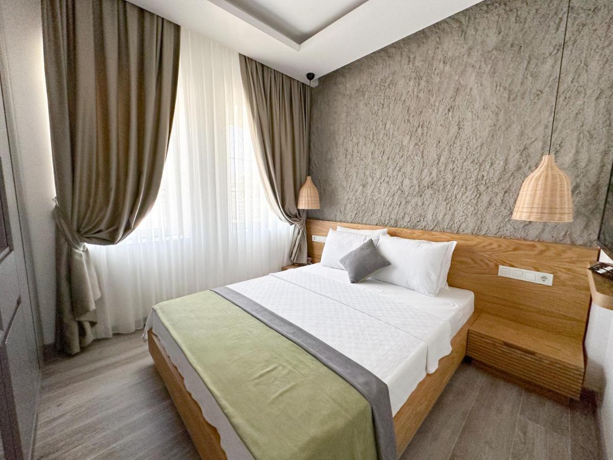 Muezeyyen Hanim Konagi Alaçatı Exterior foto