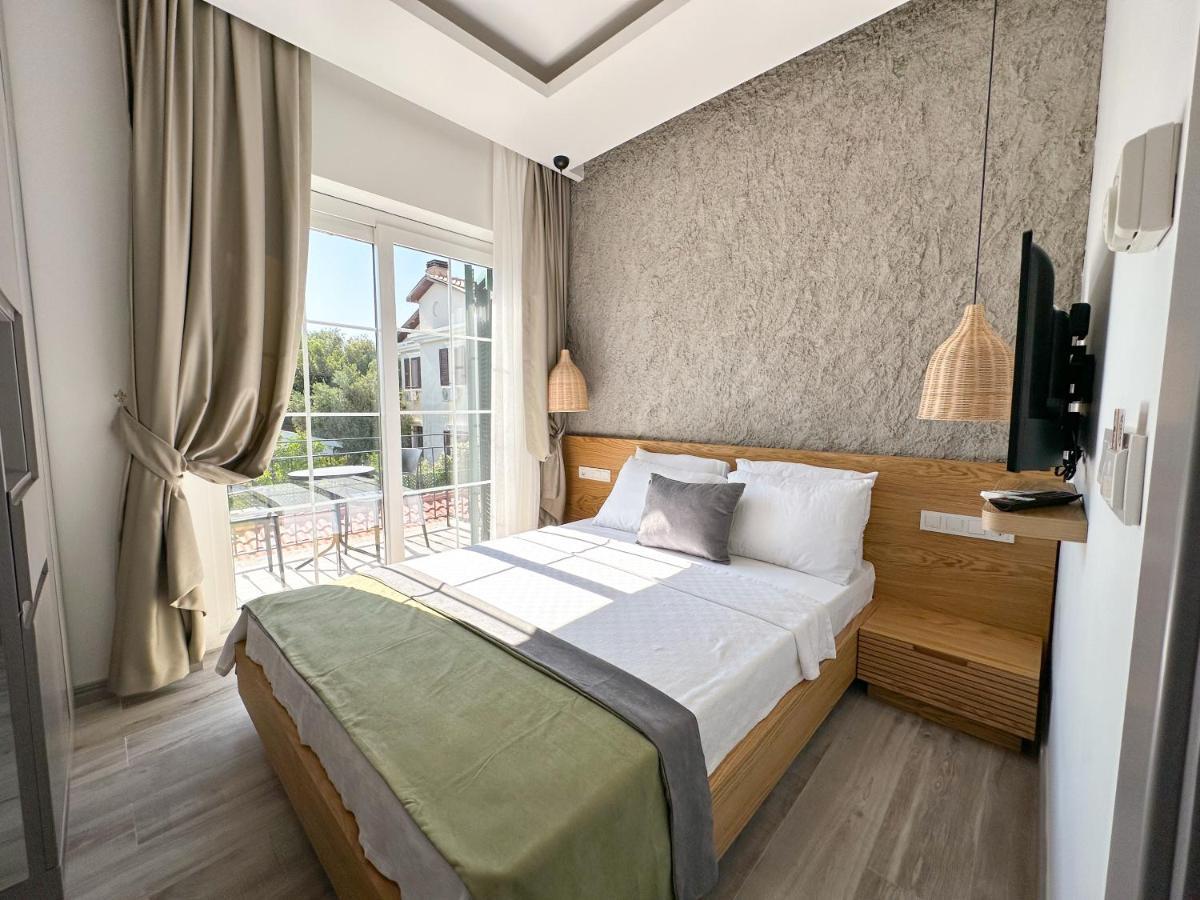 Muezeyyen Hanim Konagi Alaçatı Exterior foto