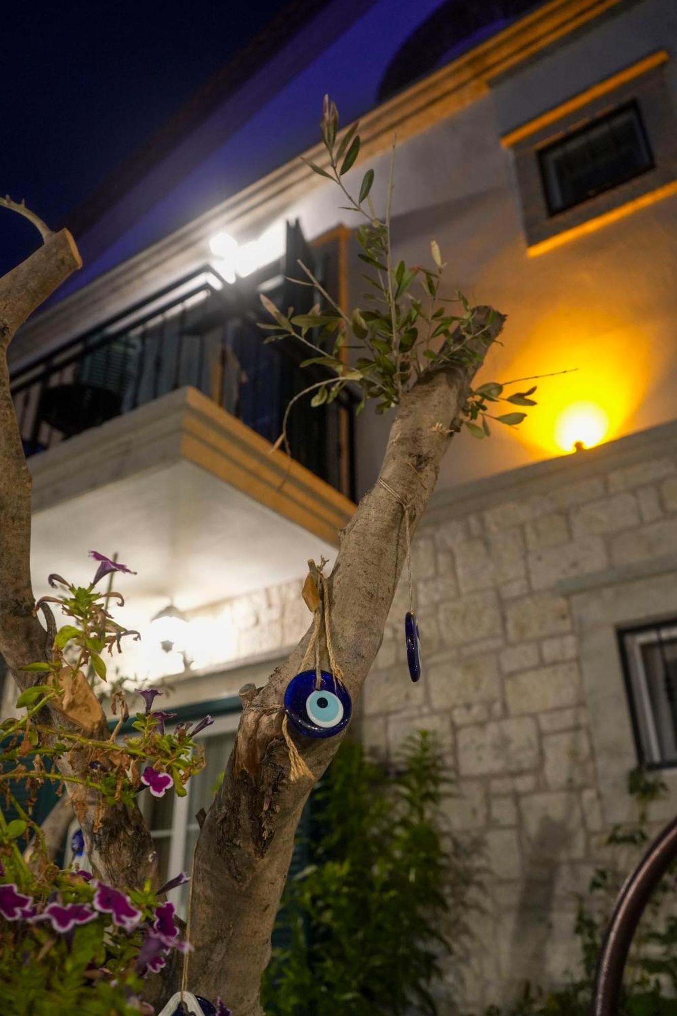 Muezeyyen Hanim Konagi Alaçatı Exterior foto