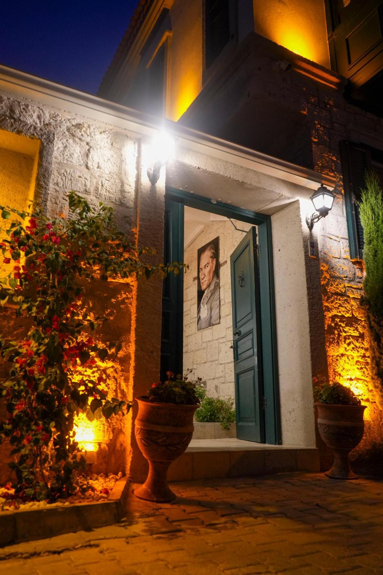 Muezeyyen Hanim Konagi Alaçatı Exterior foto